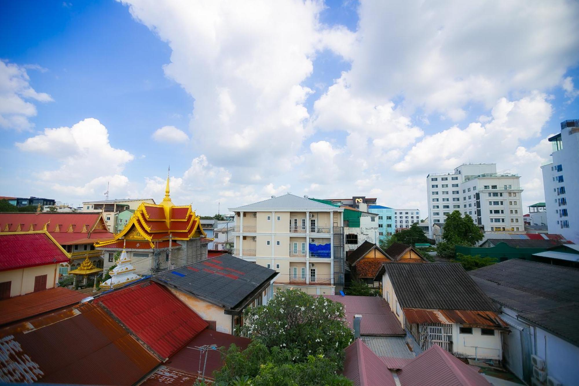 Champion Boutique Hotel Vientiane Exterior photo
